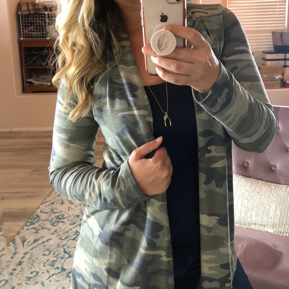Last one! XL Camouflage Open front cardigan - Picture 5 of 7